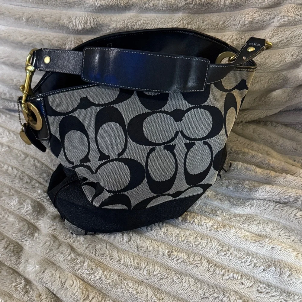 Coach Signature Canvas Shoulder Bag Black Gray Hobo Tote Purse vintage - Picture 3 of 7